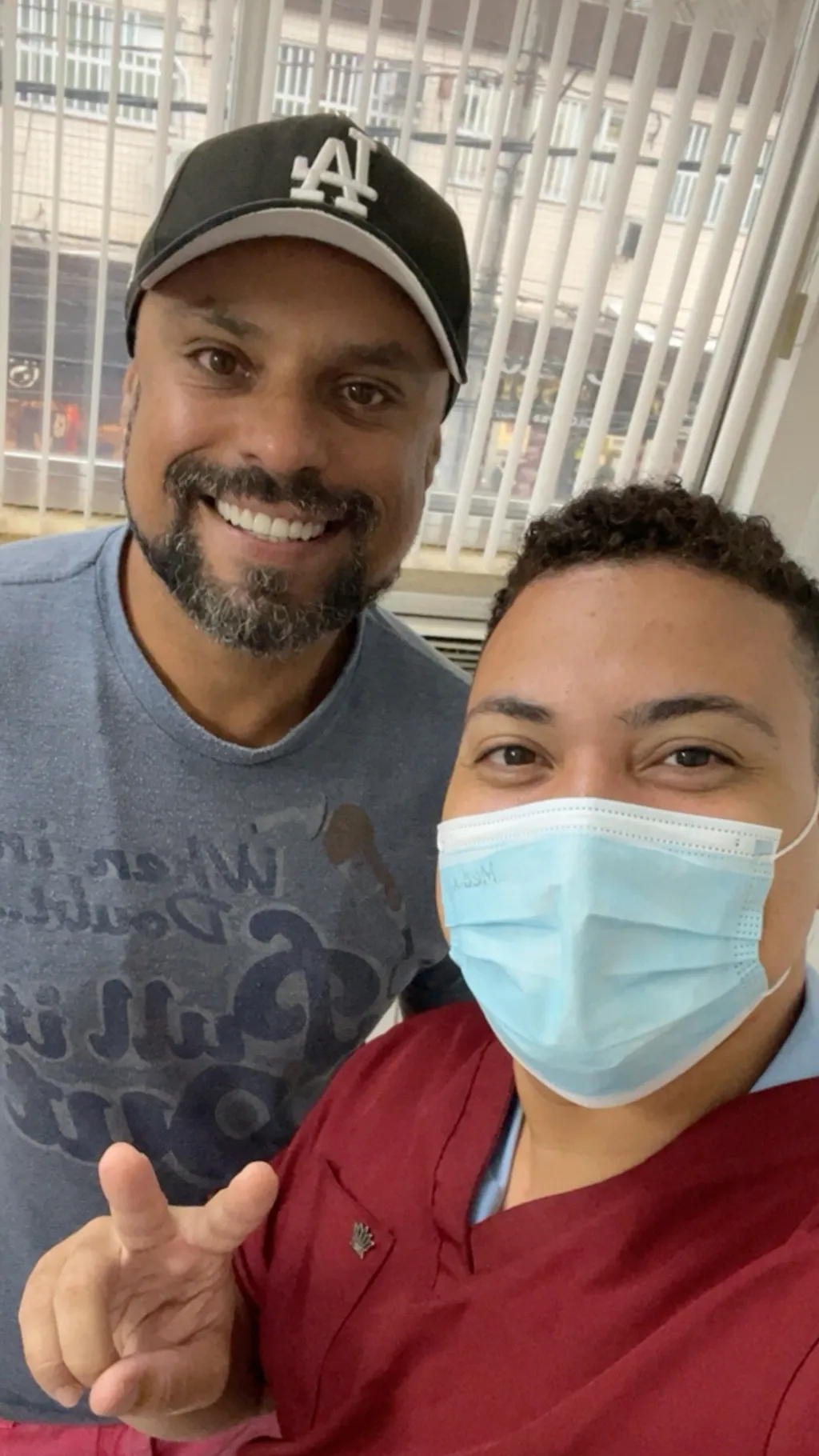 Avaliação de valores de implantes dentários com o Dr. Maicon Santos